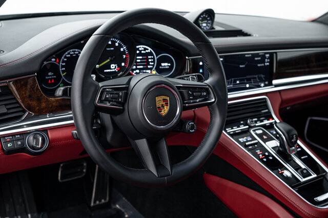 2022 Panamera 4 E-Hybrid picture #13