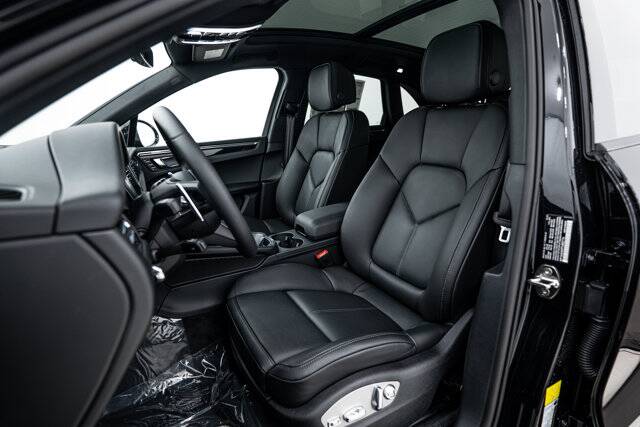 2026 Macan picture #5