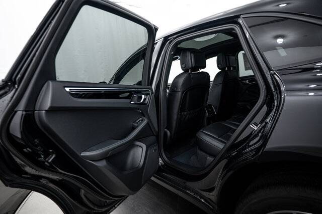 2026 Macan picture #22