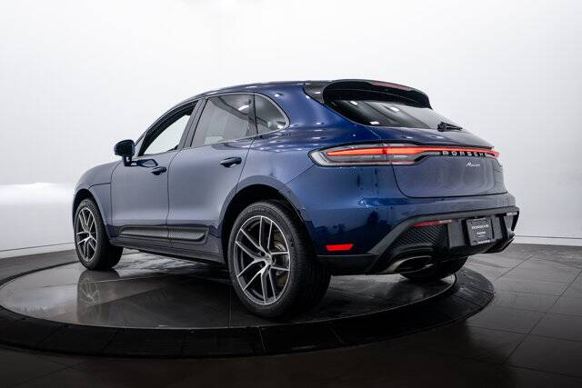 2026 Macan picture #3