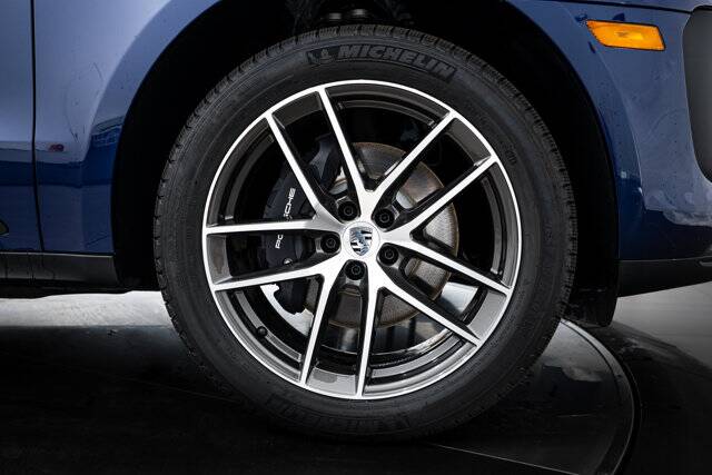 2026 Macan picture #12