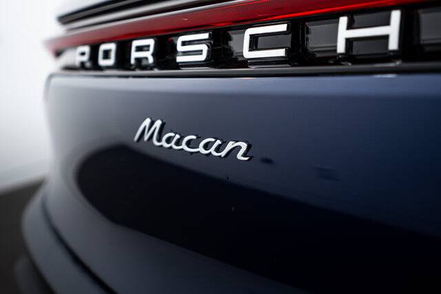 2026 Macan picture #13