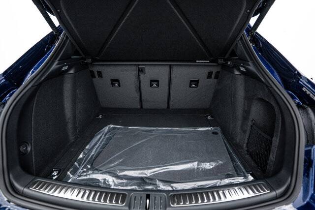 2026 Macan picture #14