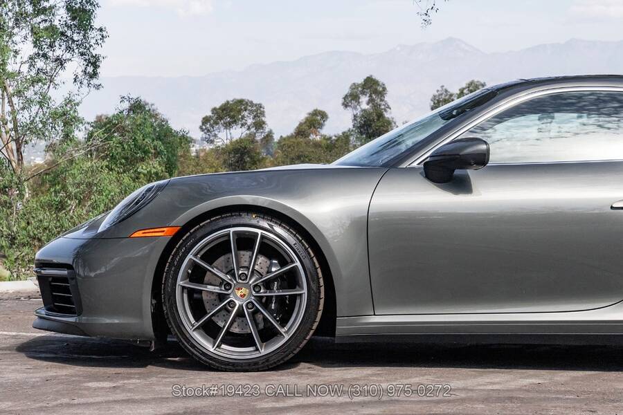 2020 992 Carrera 4S picture #22