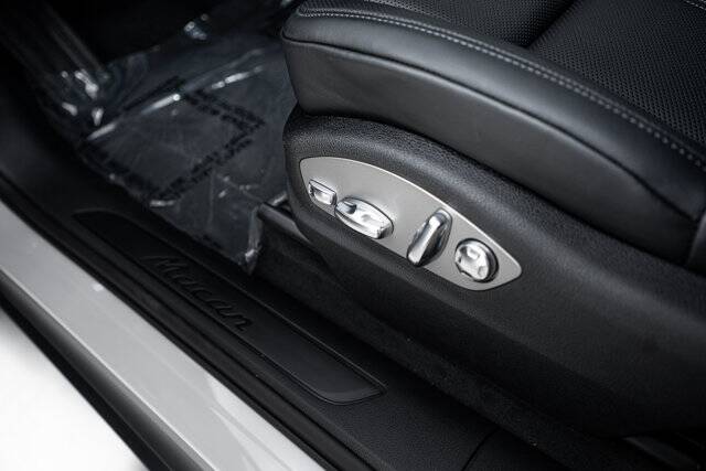 2026 Macan picture #18