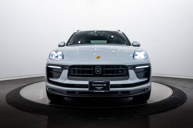 2026 Macan picture #10