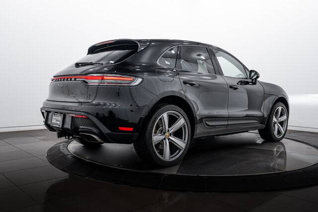 2026 Macan picture #7