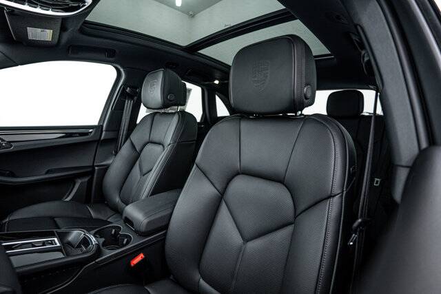 2026 Macan picture #18