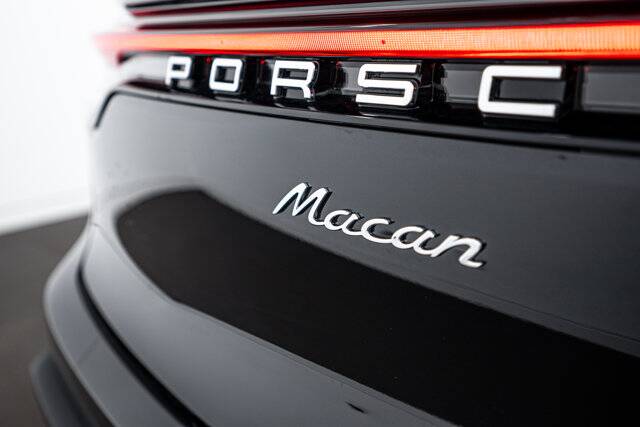 2026 Macan picture #26