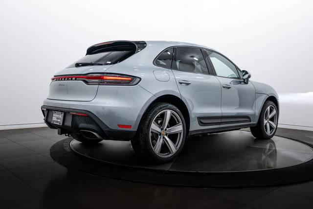 2026 Macan picture #7