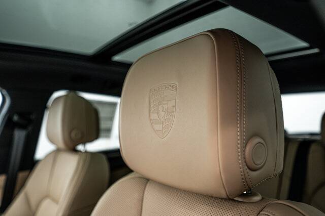 2026 Macan picture #18