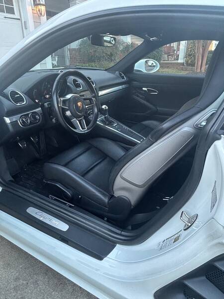 2018 Cayman picture #6