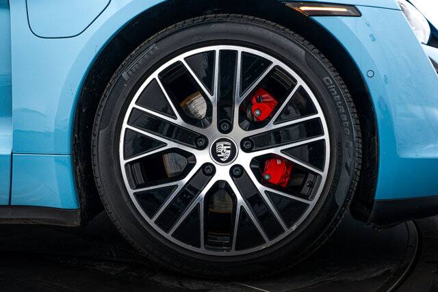 2023 Taycan 4S picture #11