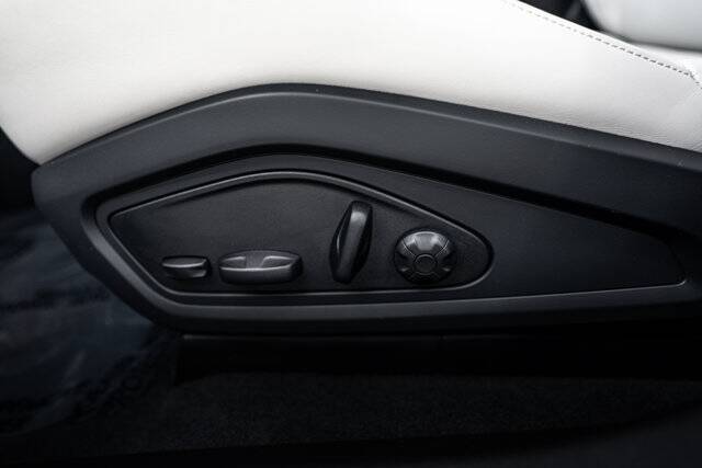 2023 Taycan 4S picture #20