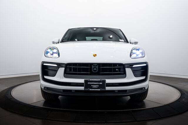 2026 Macan picture #10