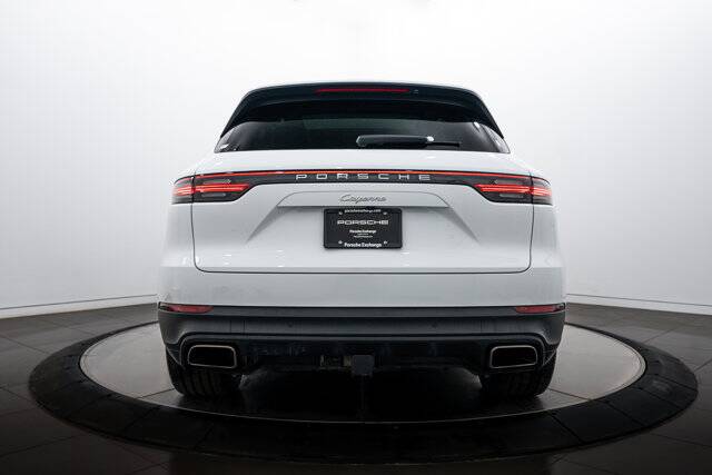 2023 Cayenne picture #6