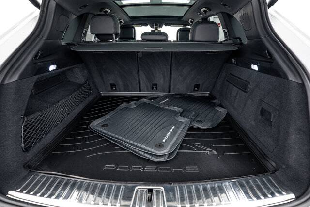 2023 Cayenne picture #25