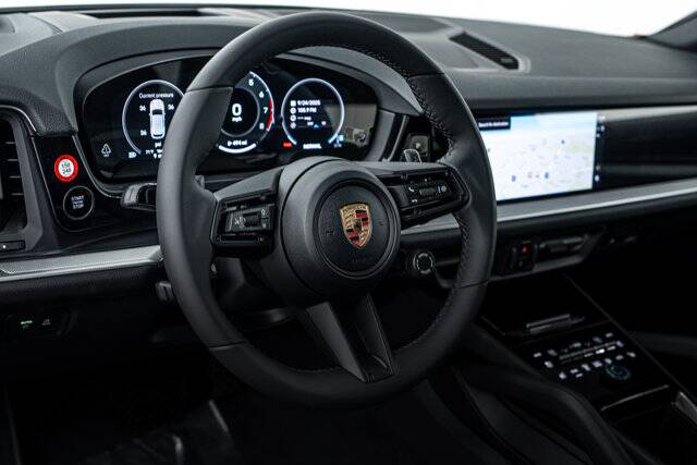 2026 Cayenne picture #14