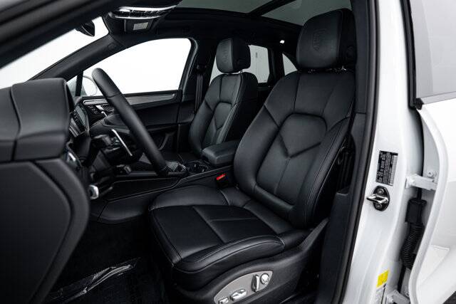 2026 Macan picture #5