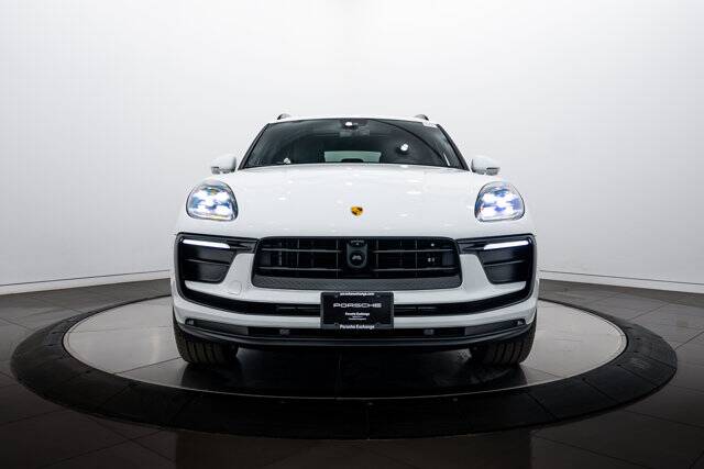 2026 Macan picture #10