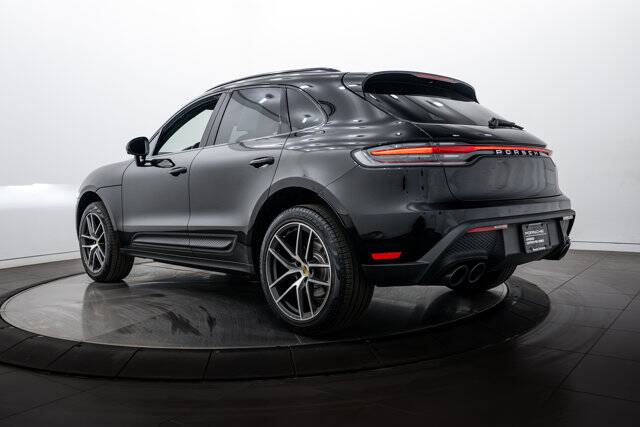 2026 Macan picture #3