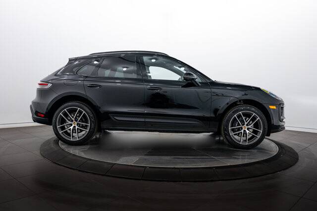 2026 Macan picture #8