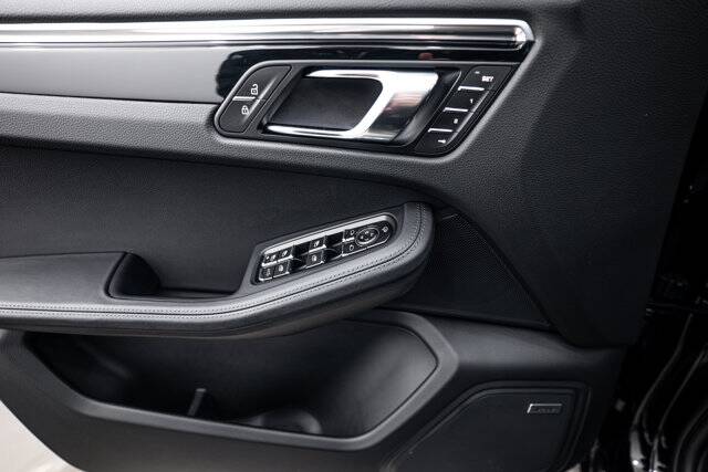 2026 Macan picture #18