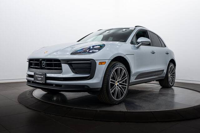 2026 Macan picture #1