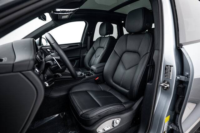 2026 Macan picture #5