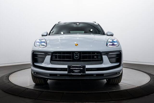 2026 Macan picture #10