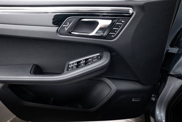 2026 Macan picture #18