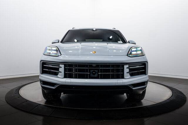 2024 Cayenne picture #10