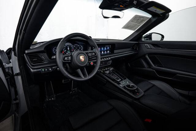 2026 911 Carrera GTS picture #4