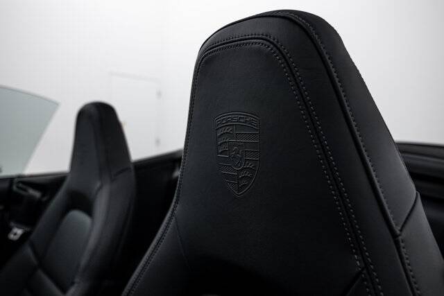 2026 911 Carrera GTS picture #17