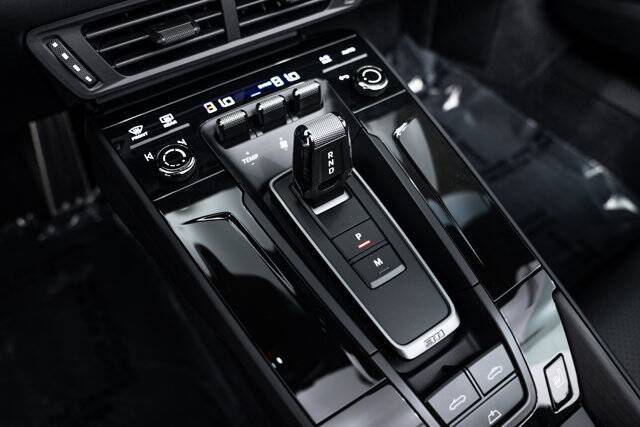 2026 911 Carrera GTS picture #22