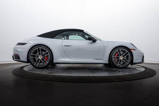 2026 911 Carrera GTS picture #29