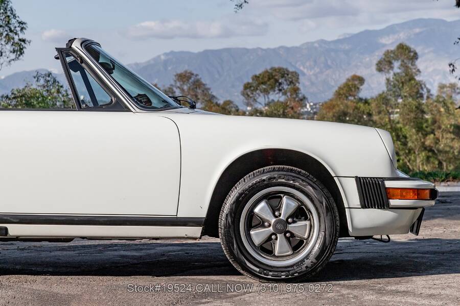 1976 911S Targa picture #21