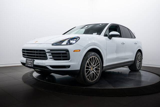 2023 Cayenne Platinum Edition picture #1