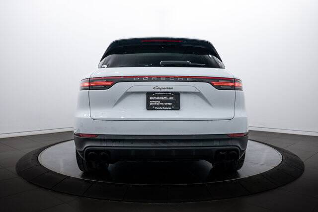 2023 Cayenne Platinum Edition picture #6