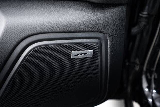 2024 Macan picture #21