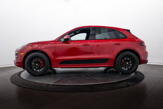 2018 Macan GTS picture #2
