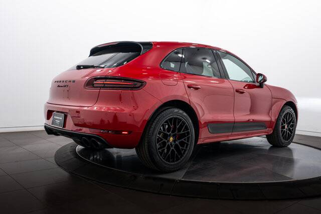 2018 Macan GTS picture #7
