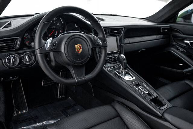 2015 911 Carrera GTS picture #4