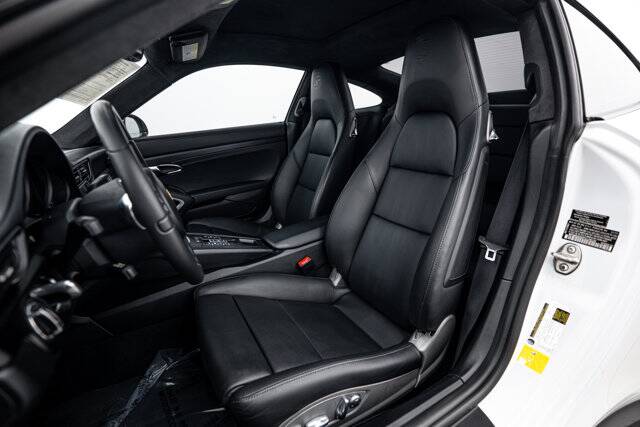 2015 911 Carrera GTS picture #5