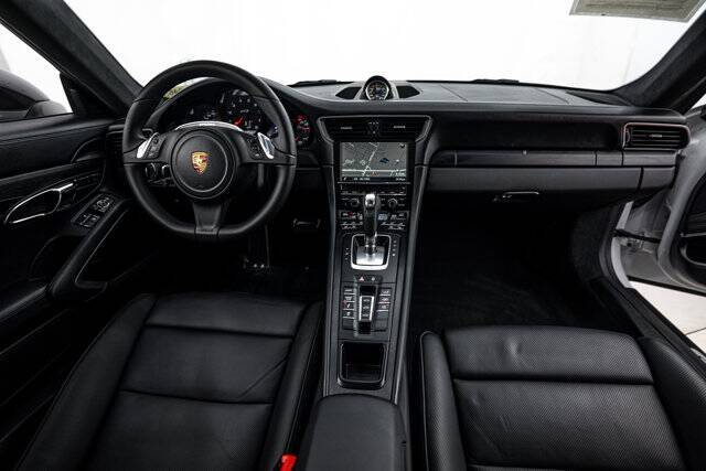 2015 911 Carrera GTS picture #12