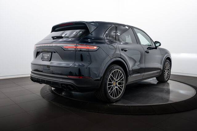 2023 Cayenne Platinum Edition E-Hybrid picture #7