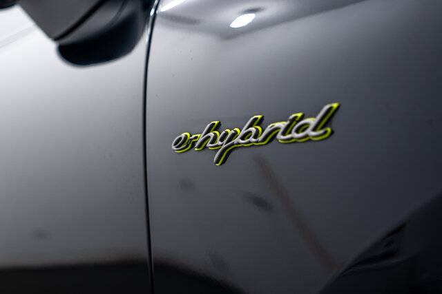 2023 Cayenne Platinum Edition E-Hybrid picture #12