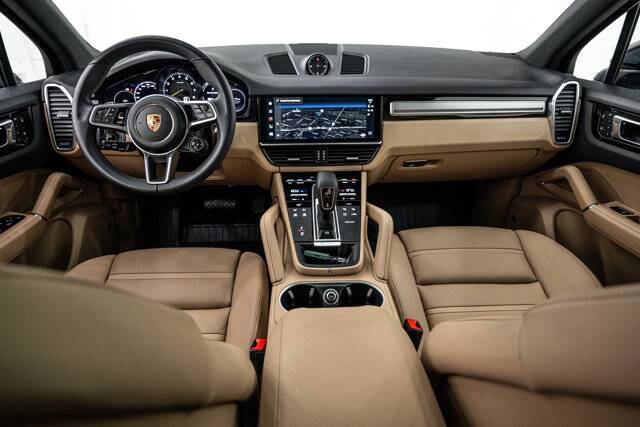 2023 Cayenne Platinum Edition E-Hybrid picture #13