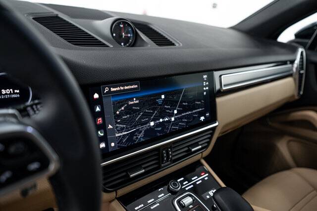 2023 Cayenne Platinum Edition E-Hybrid picture #17