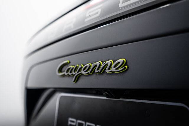 2023 Cayenne Platinum Edition E-Hybrid picture #27